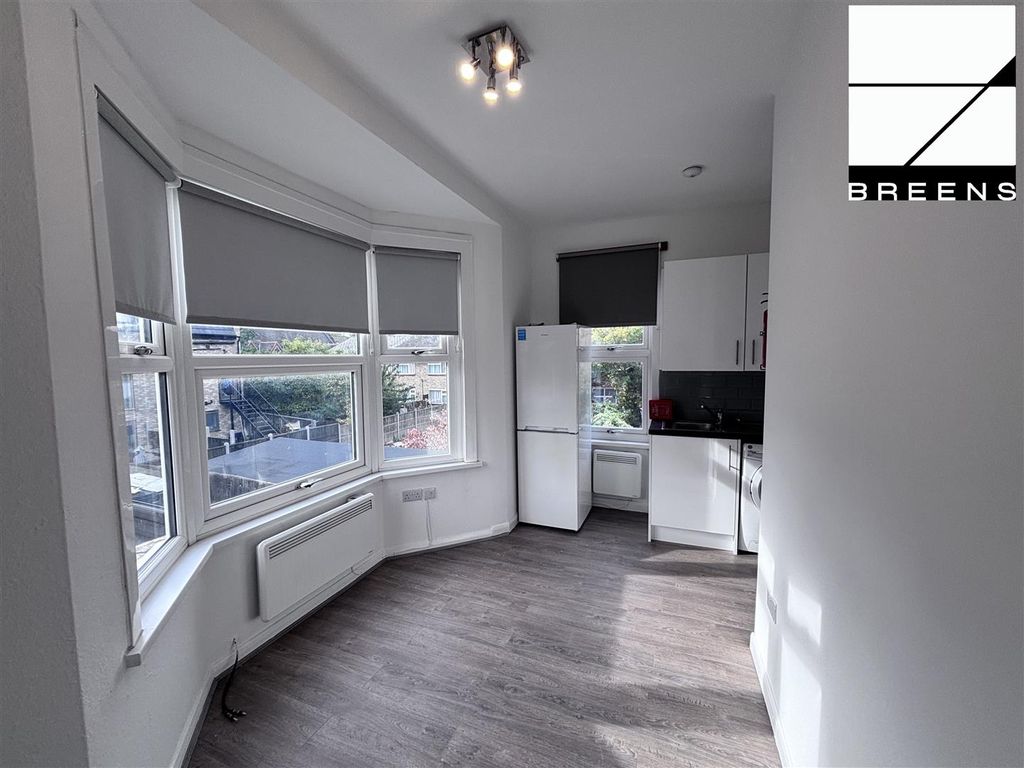 Property photo 3 of 15 Img_0182.Jpg