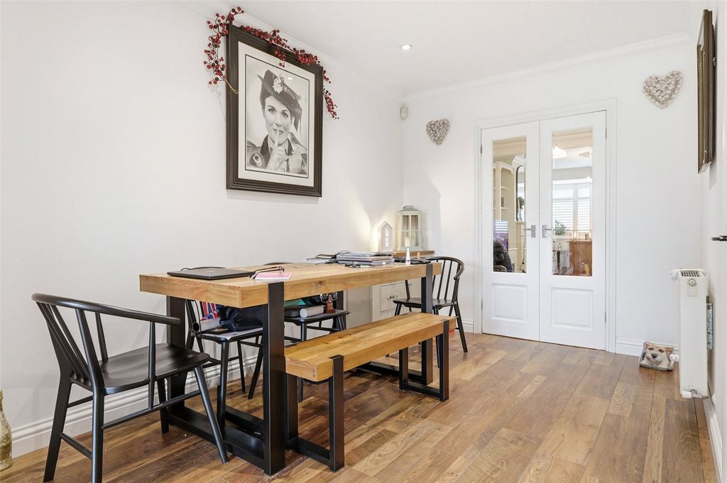 Property photo 3 of 16 Kitchen/Diner