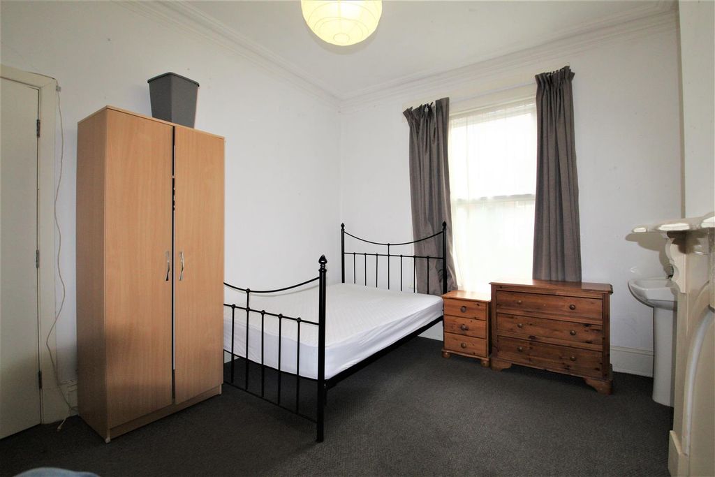 Property photo 3 of 14 Img_2255 (2).Jpg
