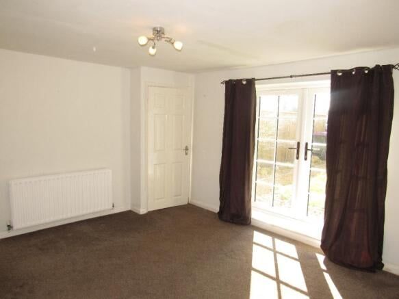 Property photo 3 of 12