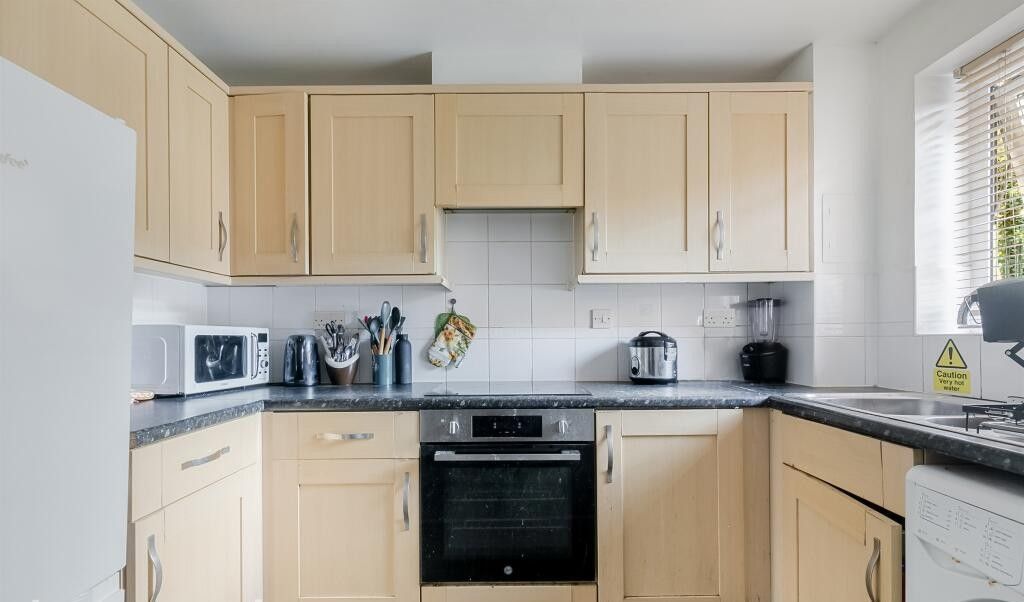 Property photo 2 of 8 1893_Cry113220_Img_01_0000