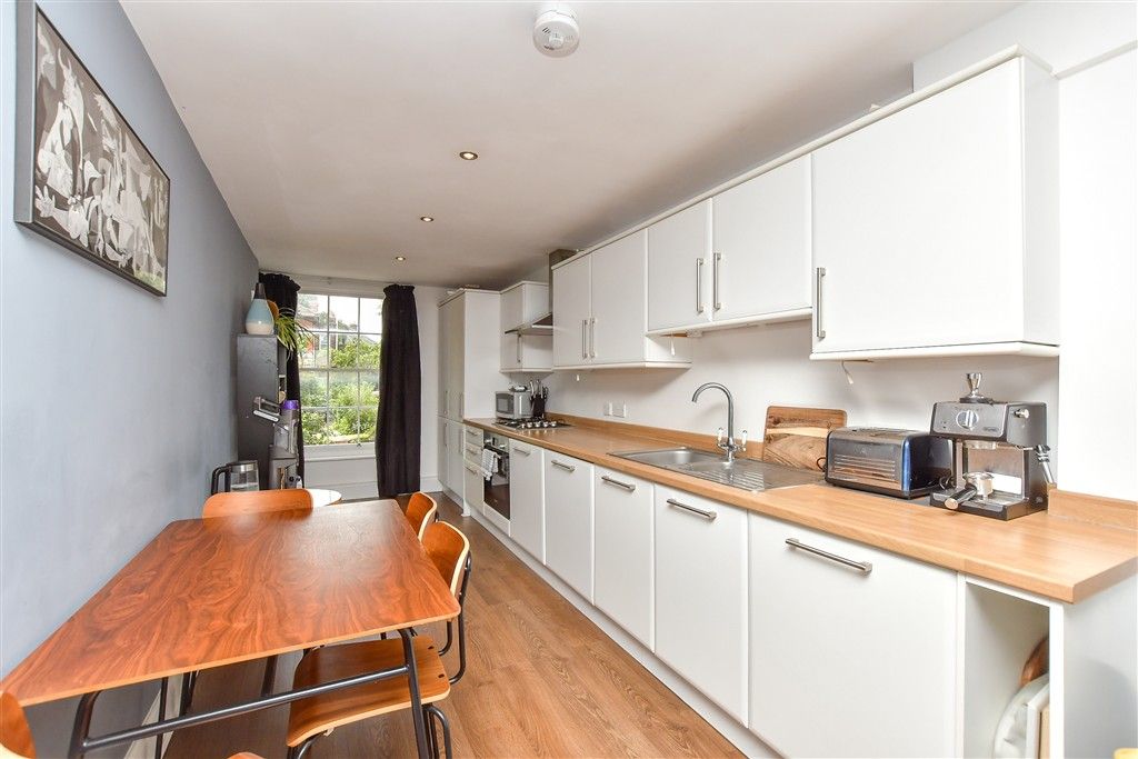 Property photo 2 of 8 Kitchen/ Living Area