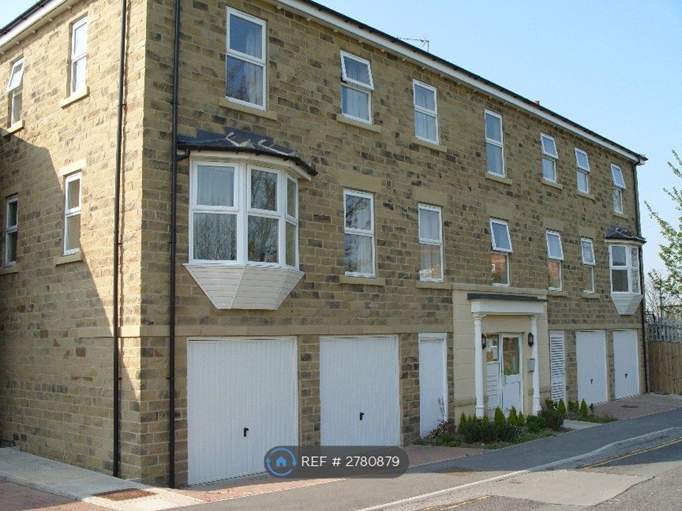 Property photo 3 of 25 External