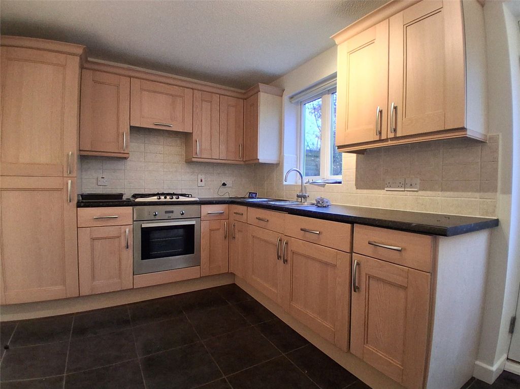 Property photo 3 of 9 Picture No. 09