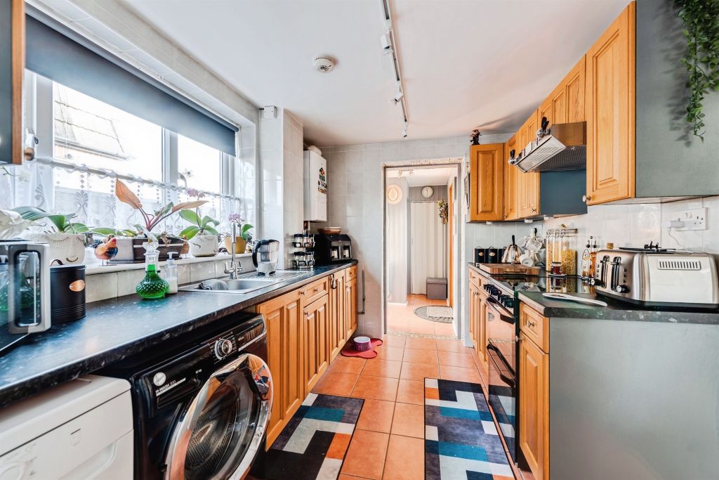 Property photo 3 of 15