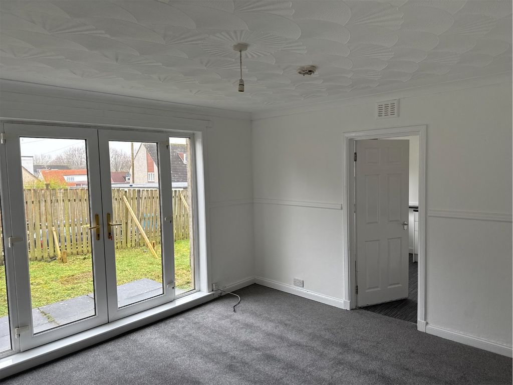 Property photo 2 of 11 Photo 2