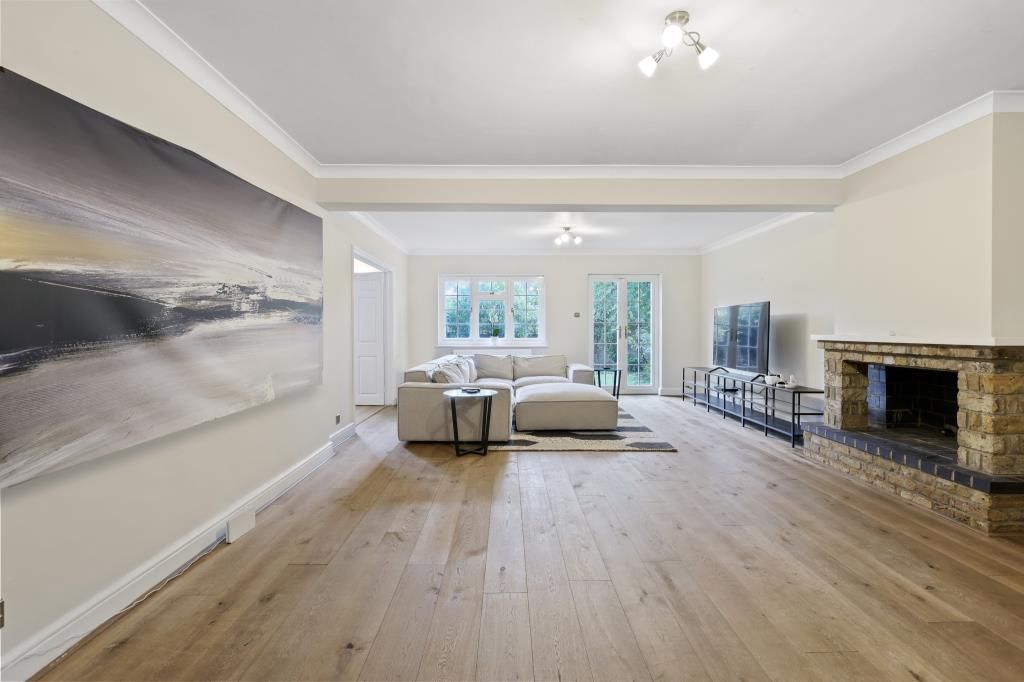 Property photo 3 of 12 051A5595_Lge.Jpg