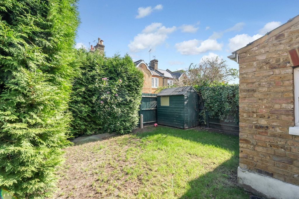 Property photo 3 of 15