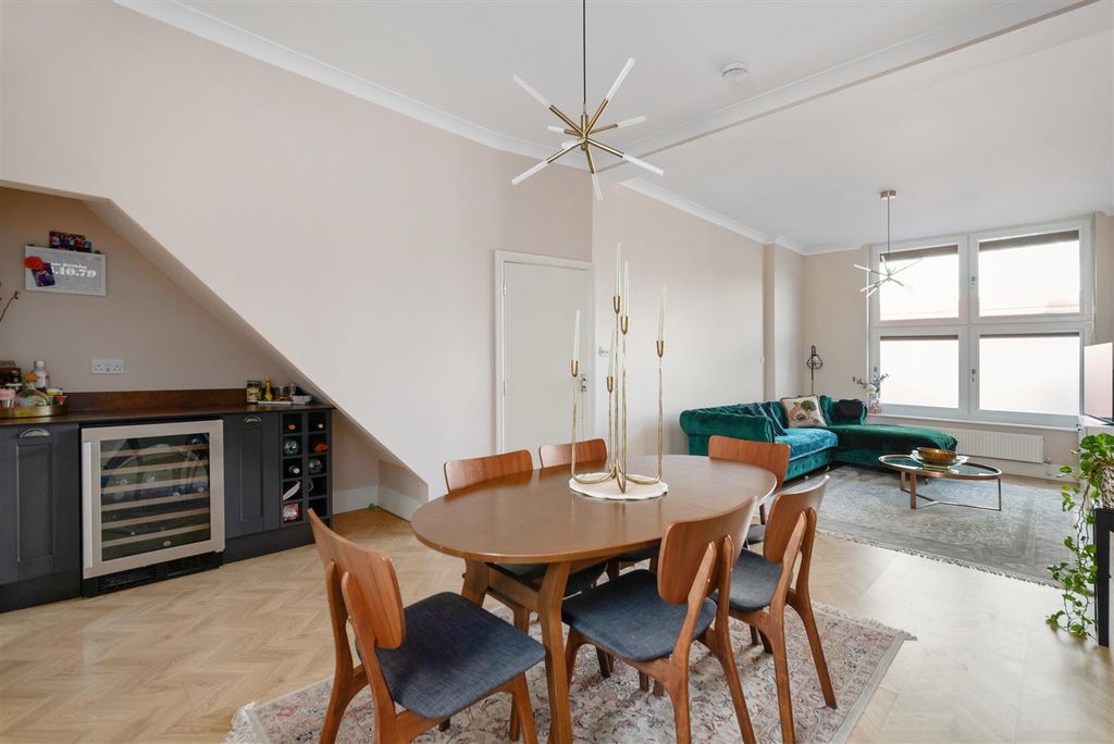 Property photo 1 of 14 Living