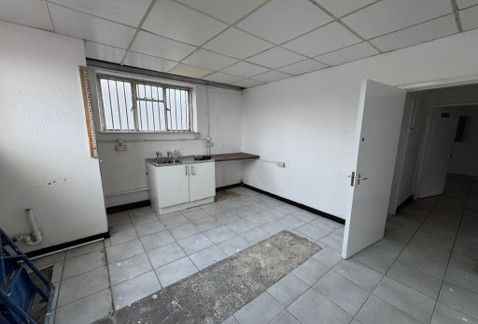 Property photo 3 of 6 Photo 2