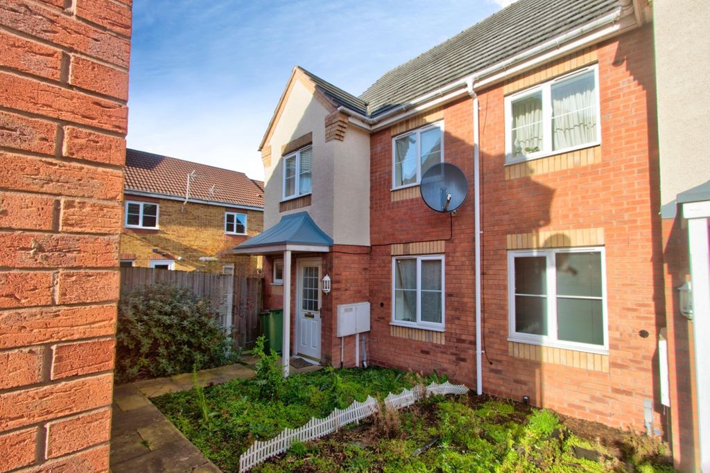 Property photo 1 of 9