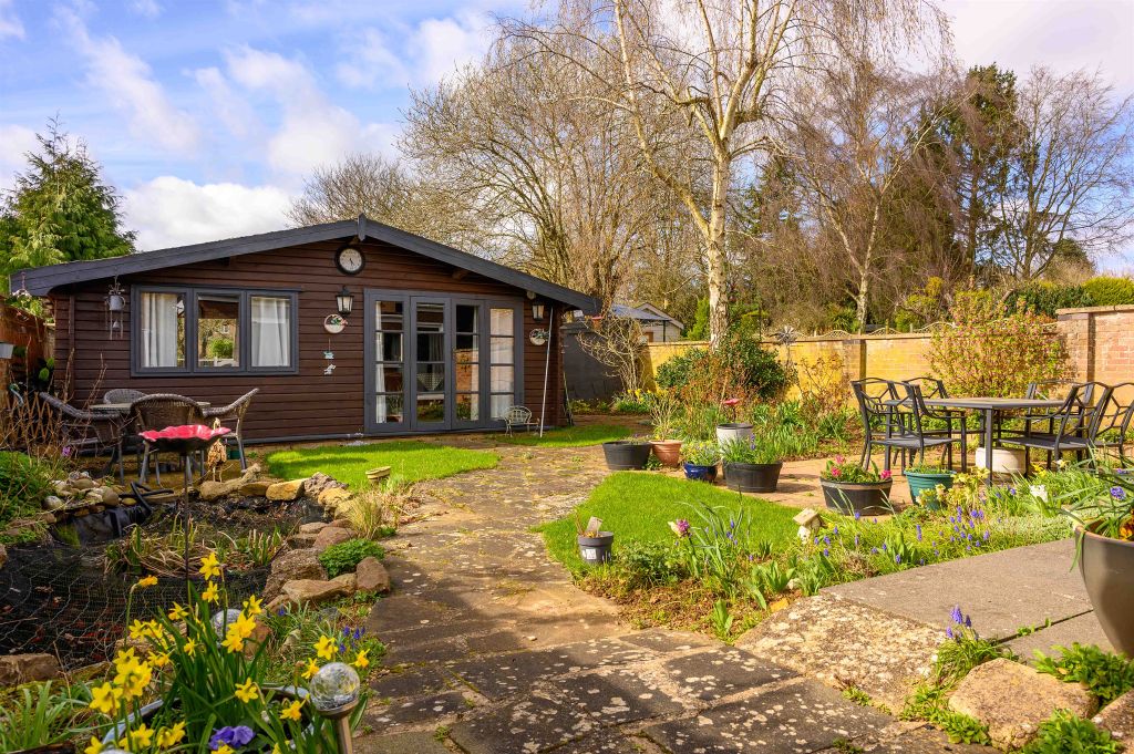 Property photo 3 of 19