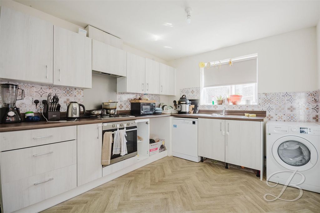 Property photo 3 of 35 Ccltd-13.Jpg