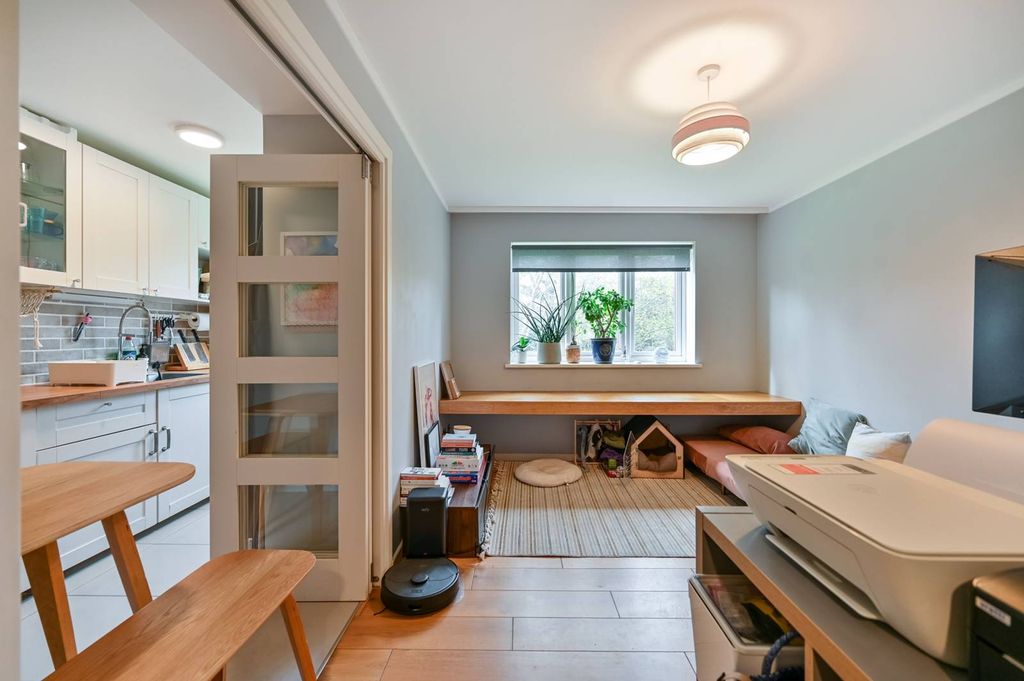 Property photo 3 of 7