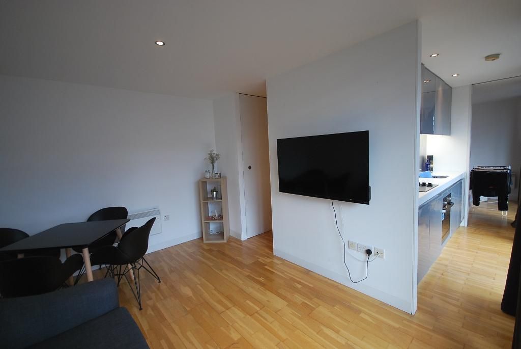 Property photo 1 of 8 Photo 1