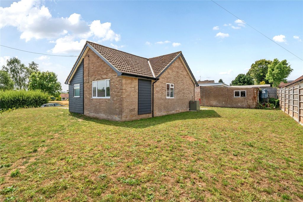 Property photo 3 of 21 Picture No. 31