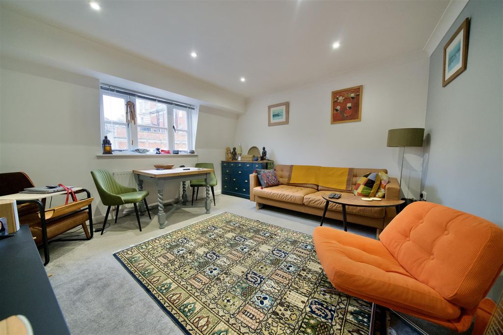 Property photo 2 of 9 Dsc07641.Jpeg