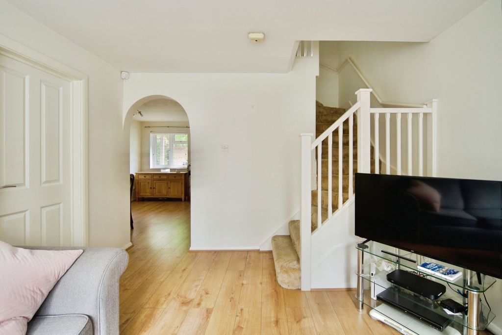 Property photo 3 of 23 Pbox-Img.Jpg