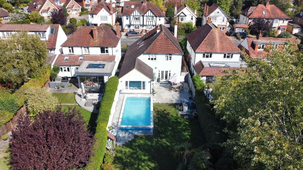 Property photo 1 of 26