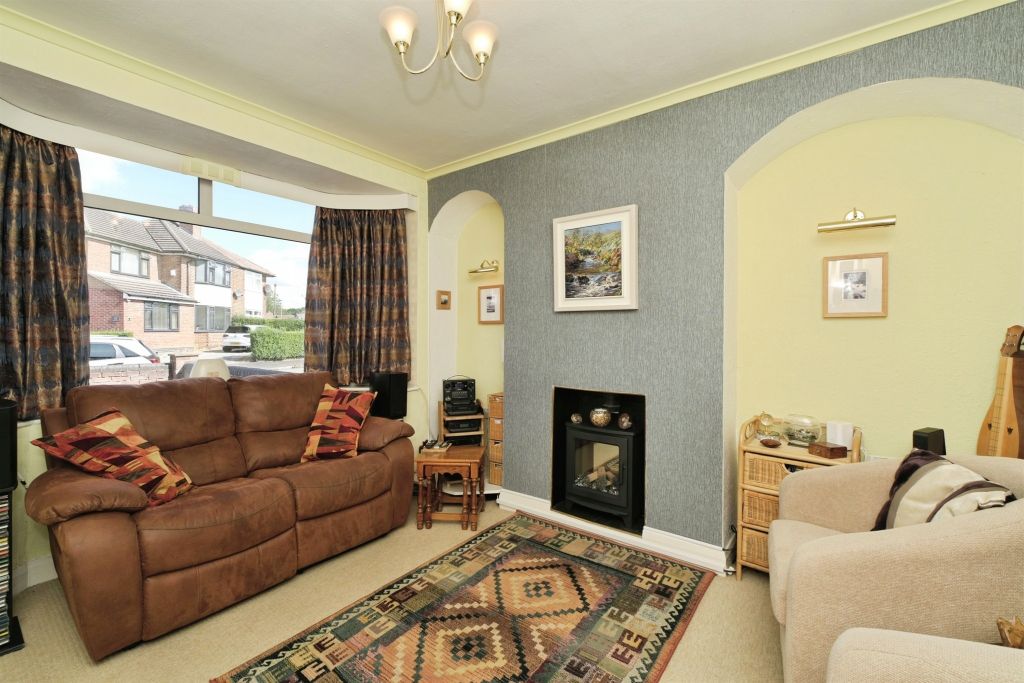 Property photo 2 of 18