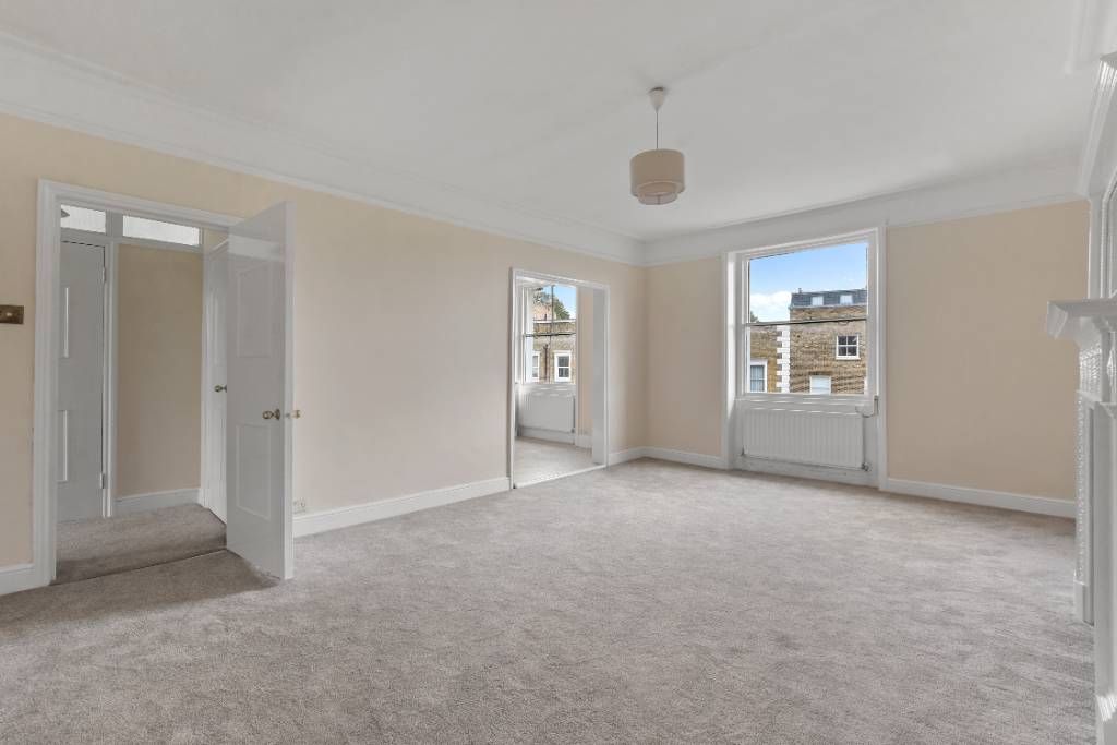 Property photo 1 of 14 Image