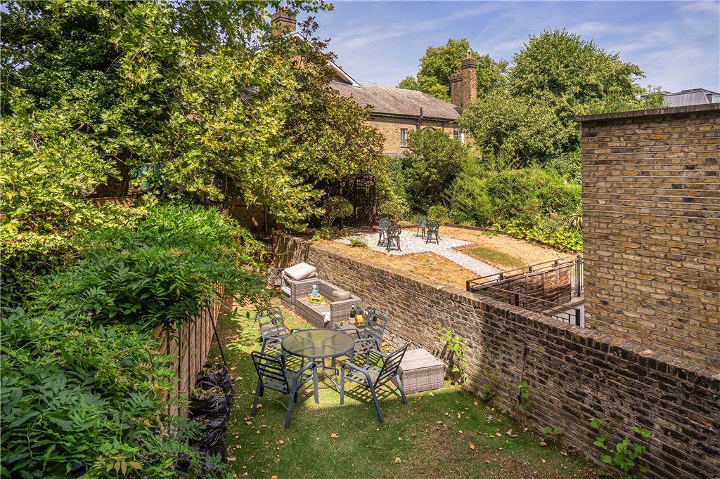 Property photo 2 of 14 Picture No. 02