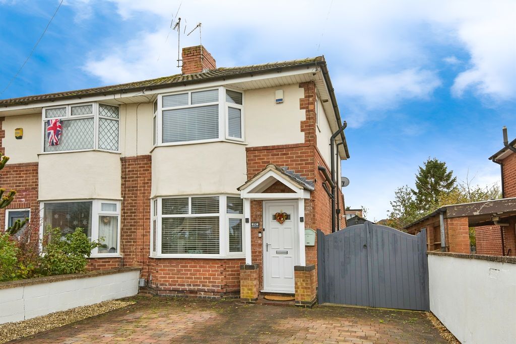 Property photo 1 of 17