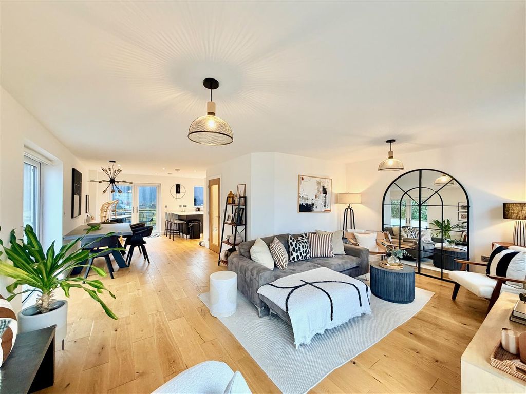 Property photo 3 of 28 Img_1615.Jpeg