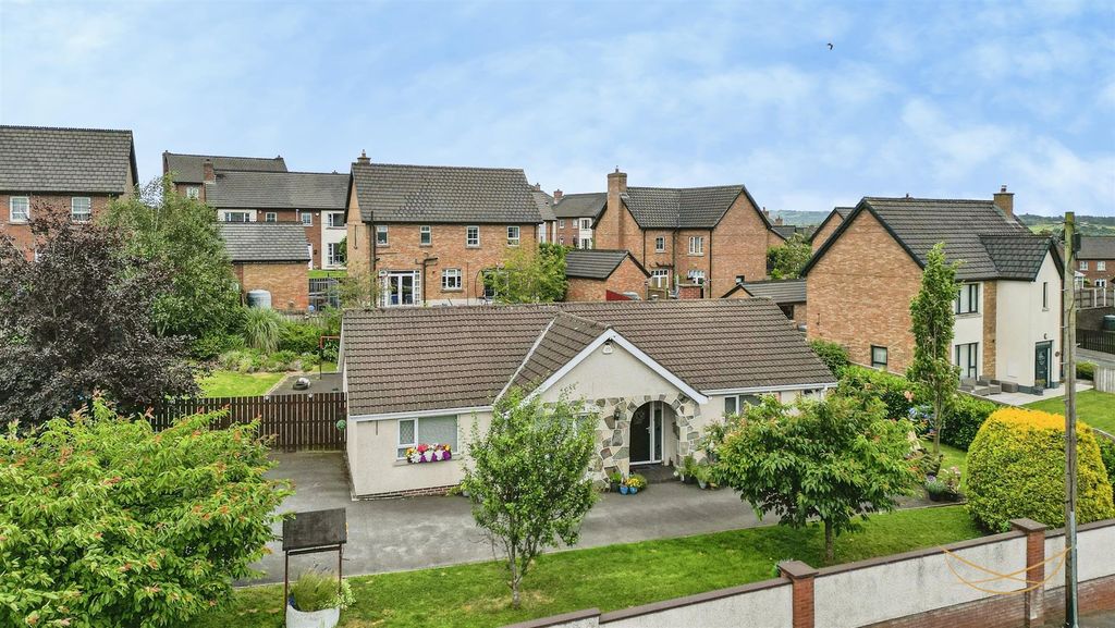 Property photo 1 of 35 Dhp-7.Jpg