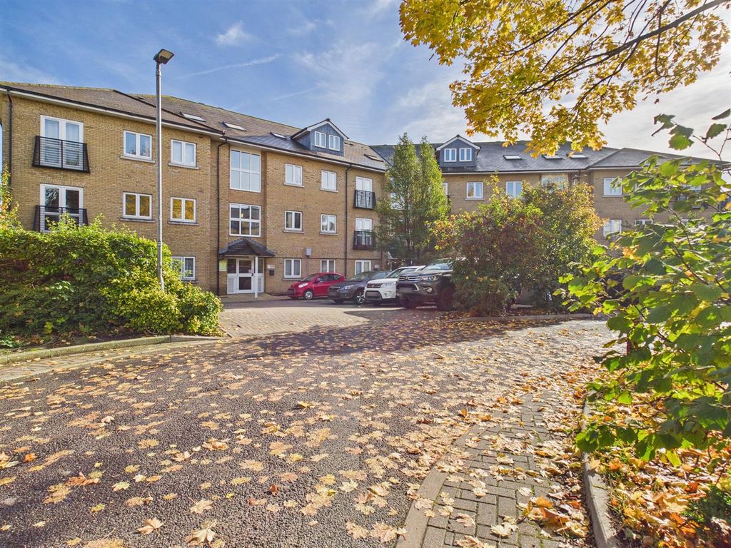 Property photo 1 of 10 Front 2.Jpg