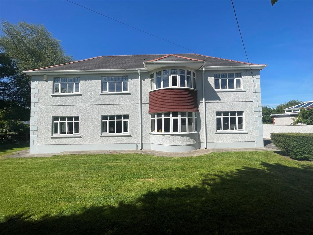 Property photo 1 of 48 Front.Jpg