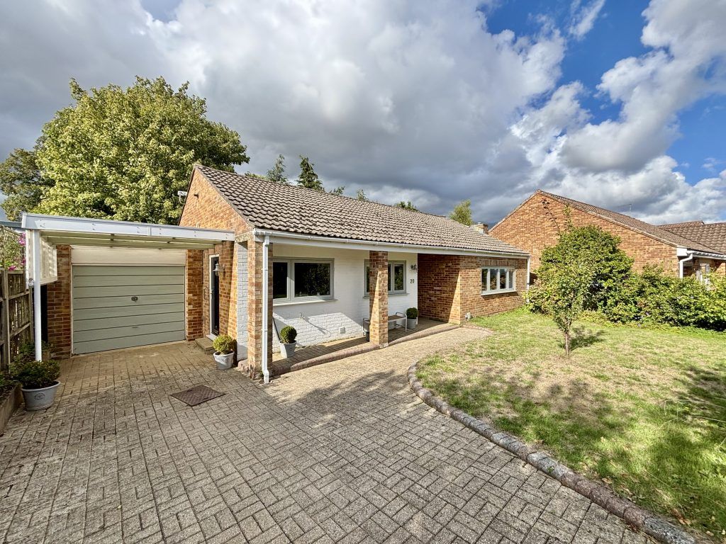 Property photo 1 of 11