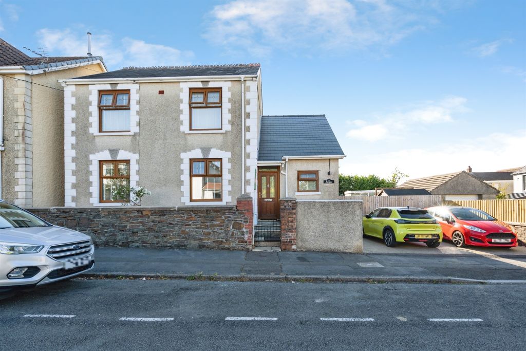 Property photo 1 of 22