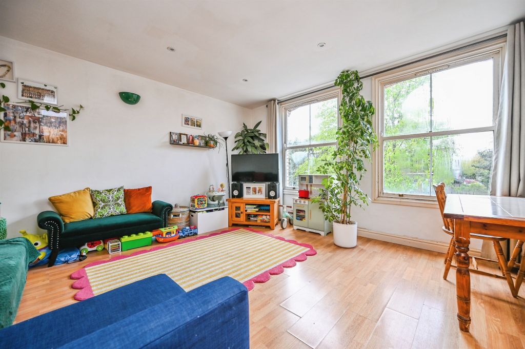 Property photo 3 of 8