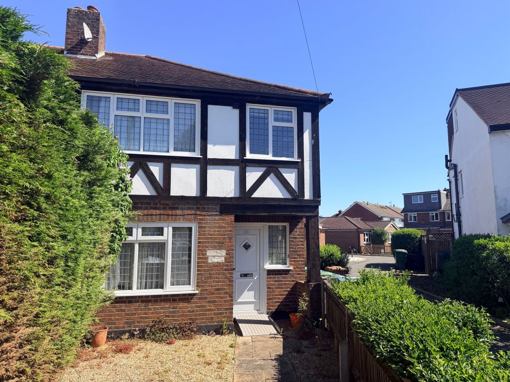 Property photo 1 of 2