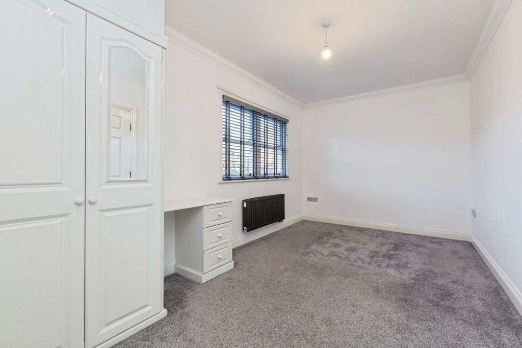 Additional image 5 of 4 bed town house for saleCrossgate Peth, Durham DH1