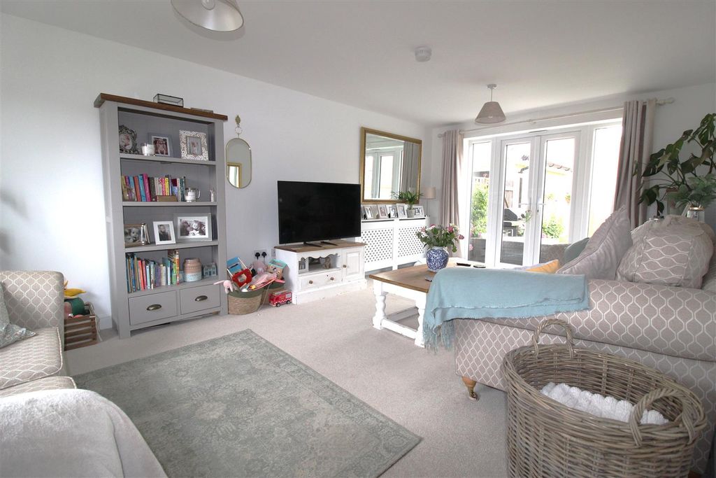 Property photo 2 of 13 1.Jpg