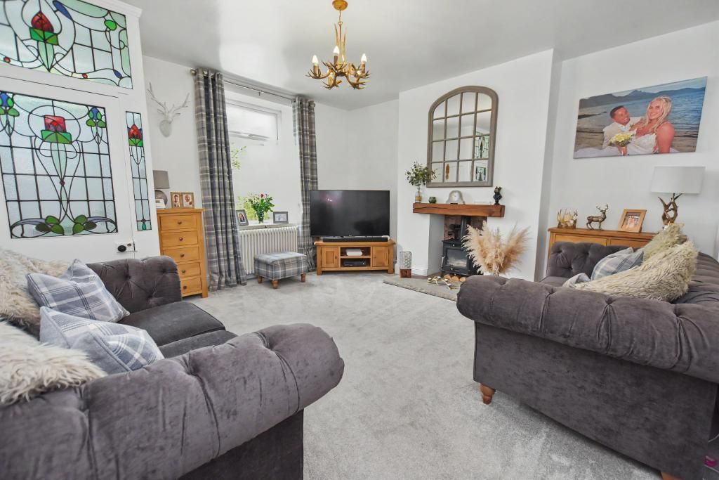 Property photo 2 of 30
