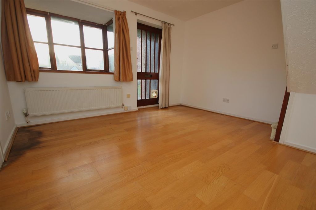 Property photo 2 of 7 Img_0927.Jpg