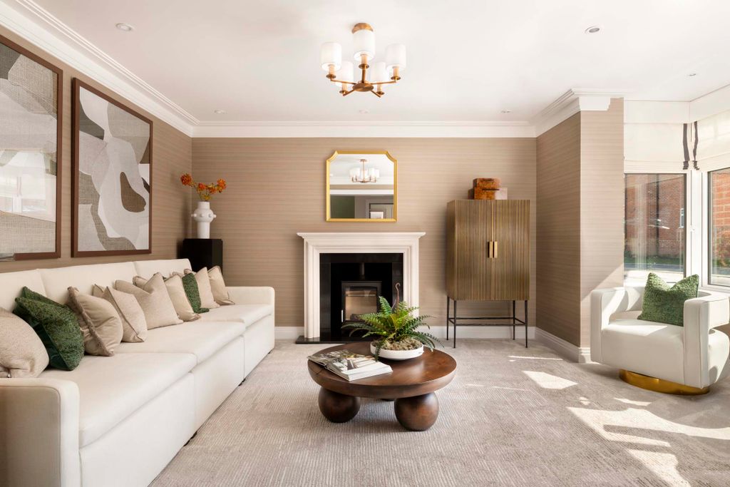 Property photo 2 of 23