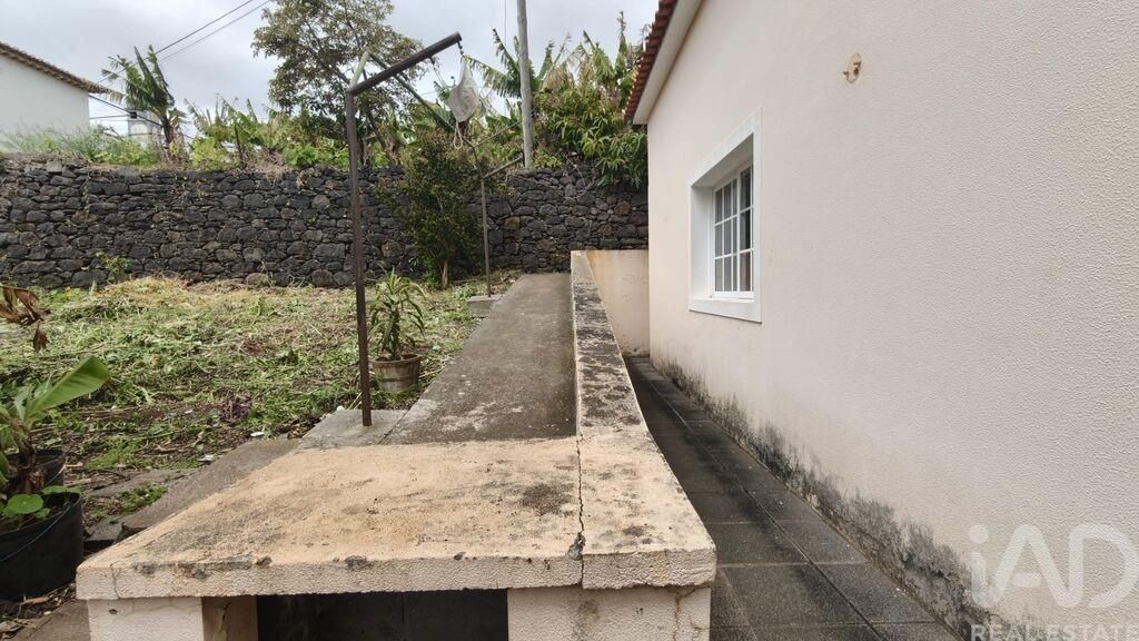 Property photo 3 of 36