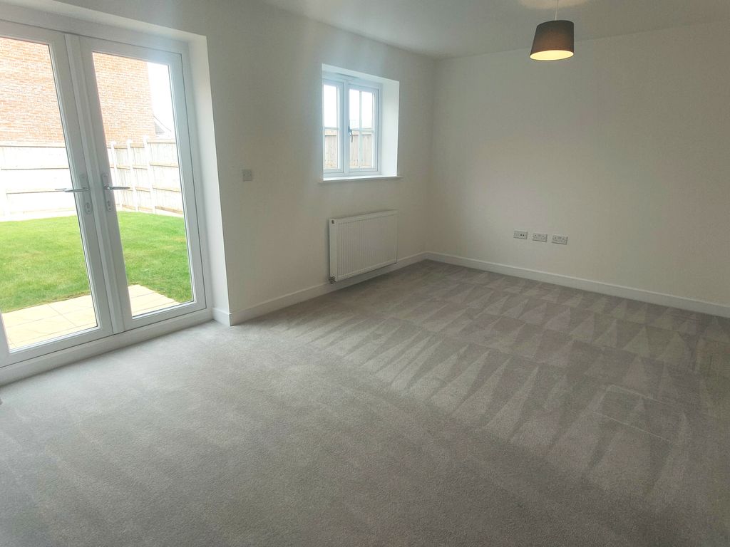 Property photo 2 of 15 Image