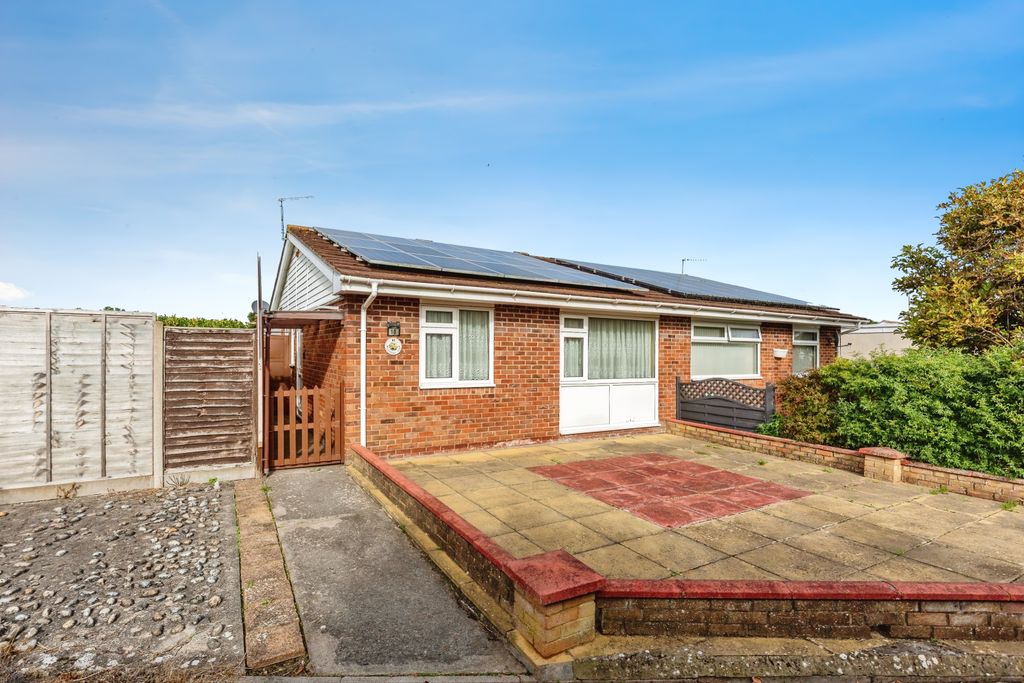 Property photo 1 of 16 Front View