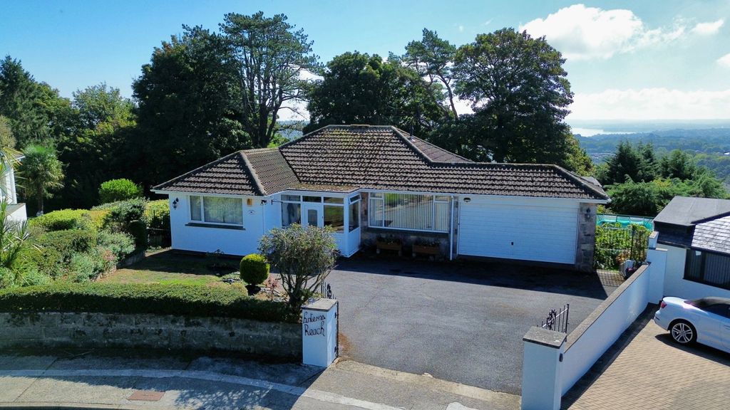 Property photo 1 of 22