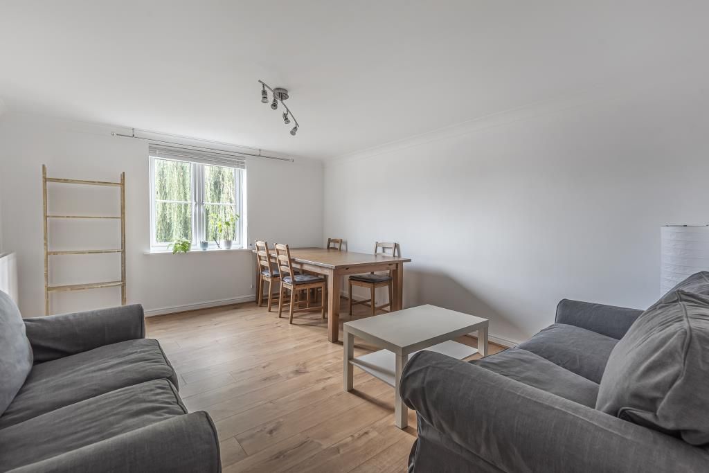 Property photo 2 of 9 Living Area