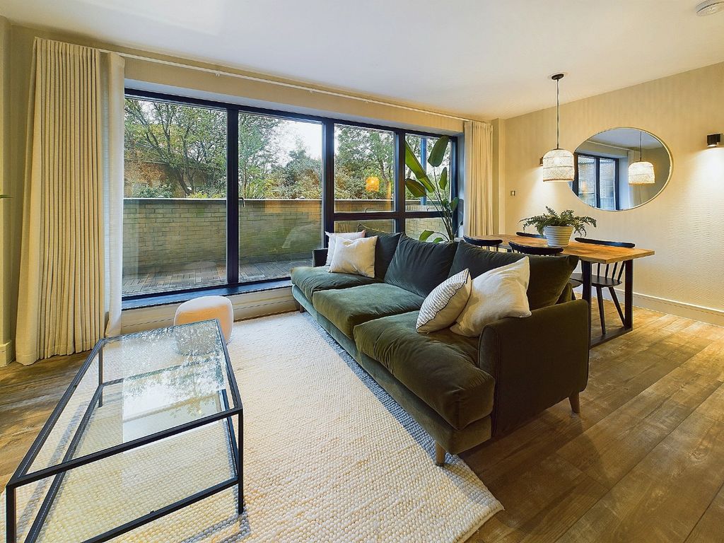 Property photo 2 of 14 4351552