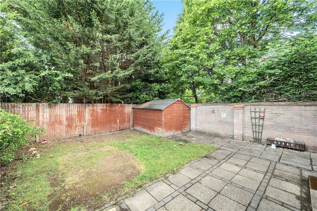 Property photo 2 of 15 Picture No. 18