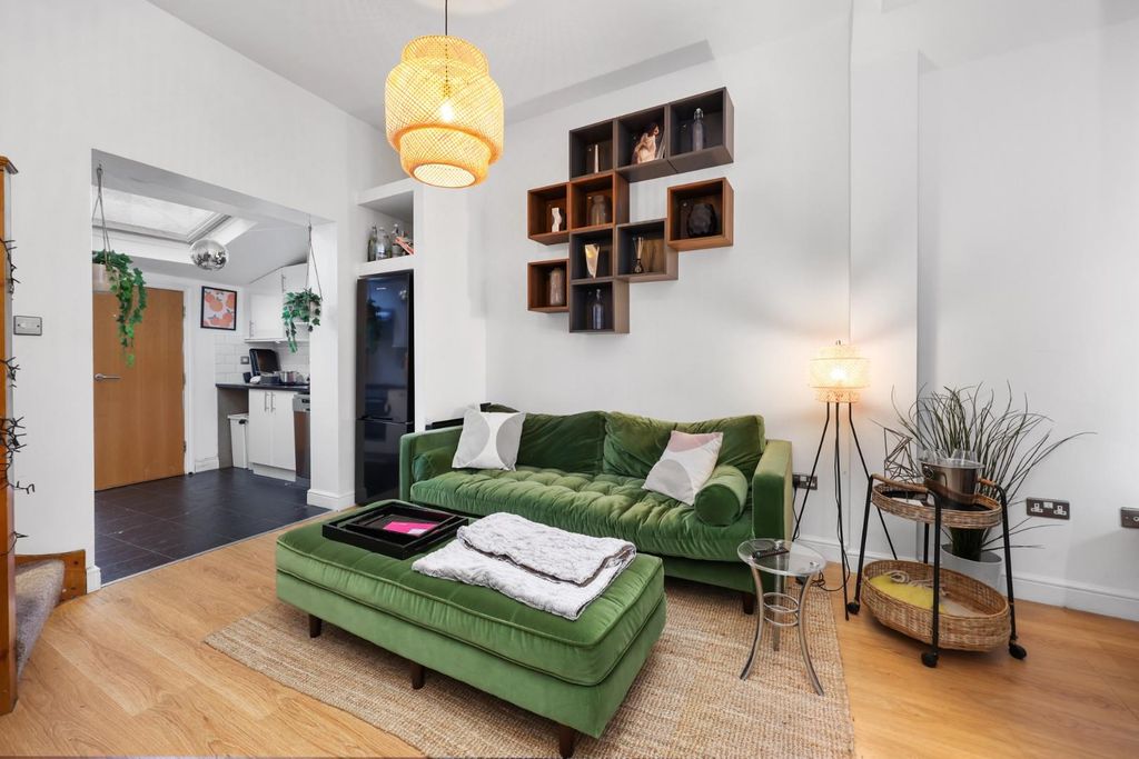 Property photo 1 of 14 Levi3297.Jpg