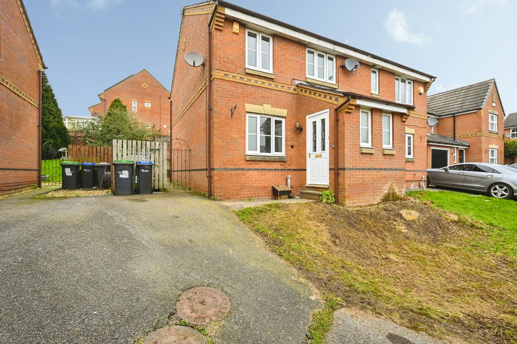 Property photo 1 of 15