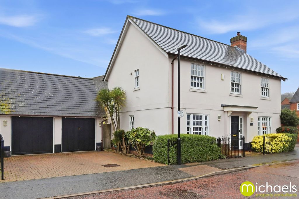 Property photo 2 of 23